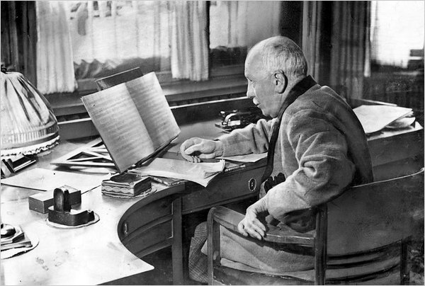 Richard Strauss en su estudio de Garmisch-Partenkirchen