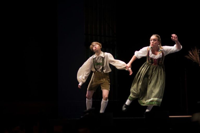 _HNPtX_q_8FLmqlXAwmSzuHDCUJeT598glUFD35zoT4