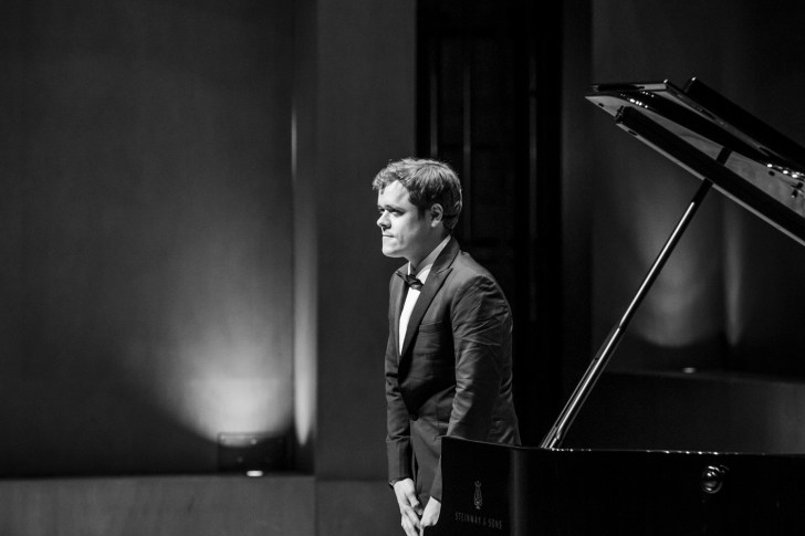 573757_bb2be01eece54221a2978772673b77b5~mv2