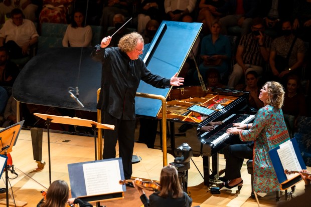 2023_10_14 Wall Cast by Alex Markow-06207